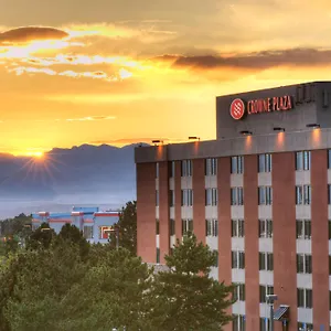 https://crowne-plaza-denver-airport-convention-ctr.seedenverhotels.com