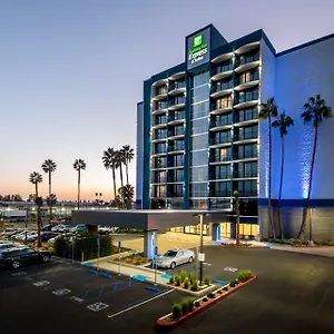 Express & - Orange County By Ihg USA