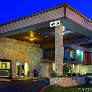 La Quinta By Wyndham Nw Portland
