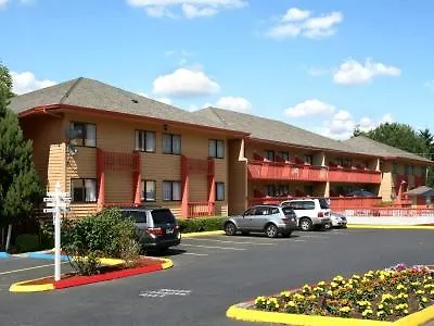 Quality Inn Portland Airport Pdx