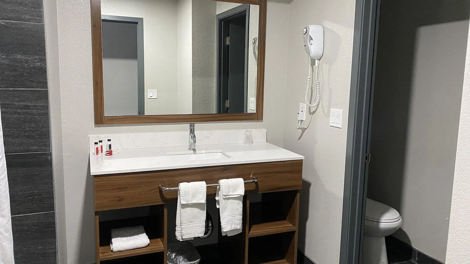 Quality Inn Portland Airport Pdx 2*,