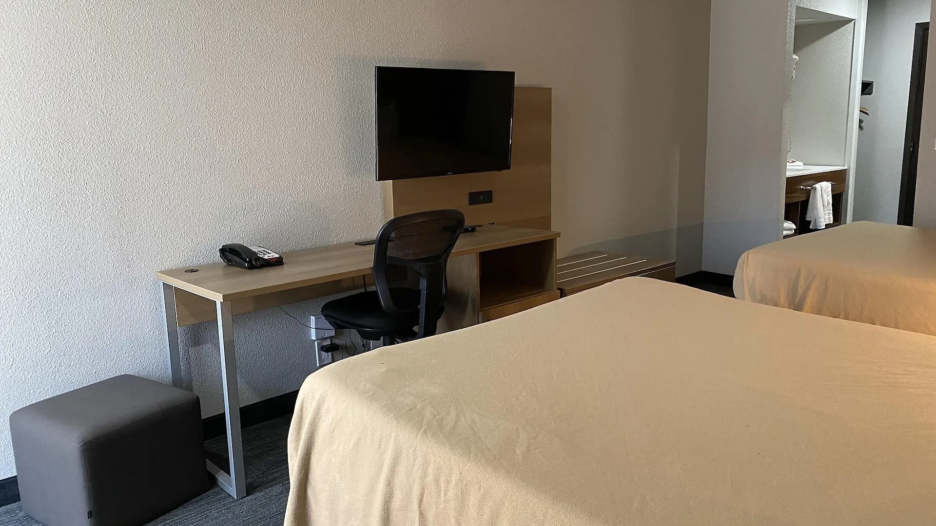**  Quality Inn Portland Airport Pdx United States