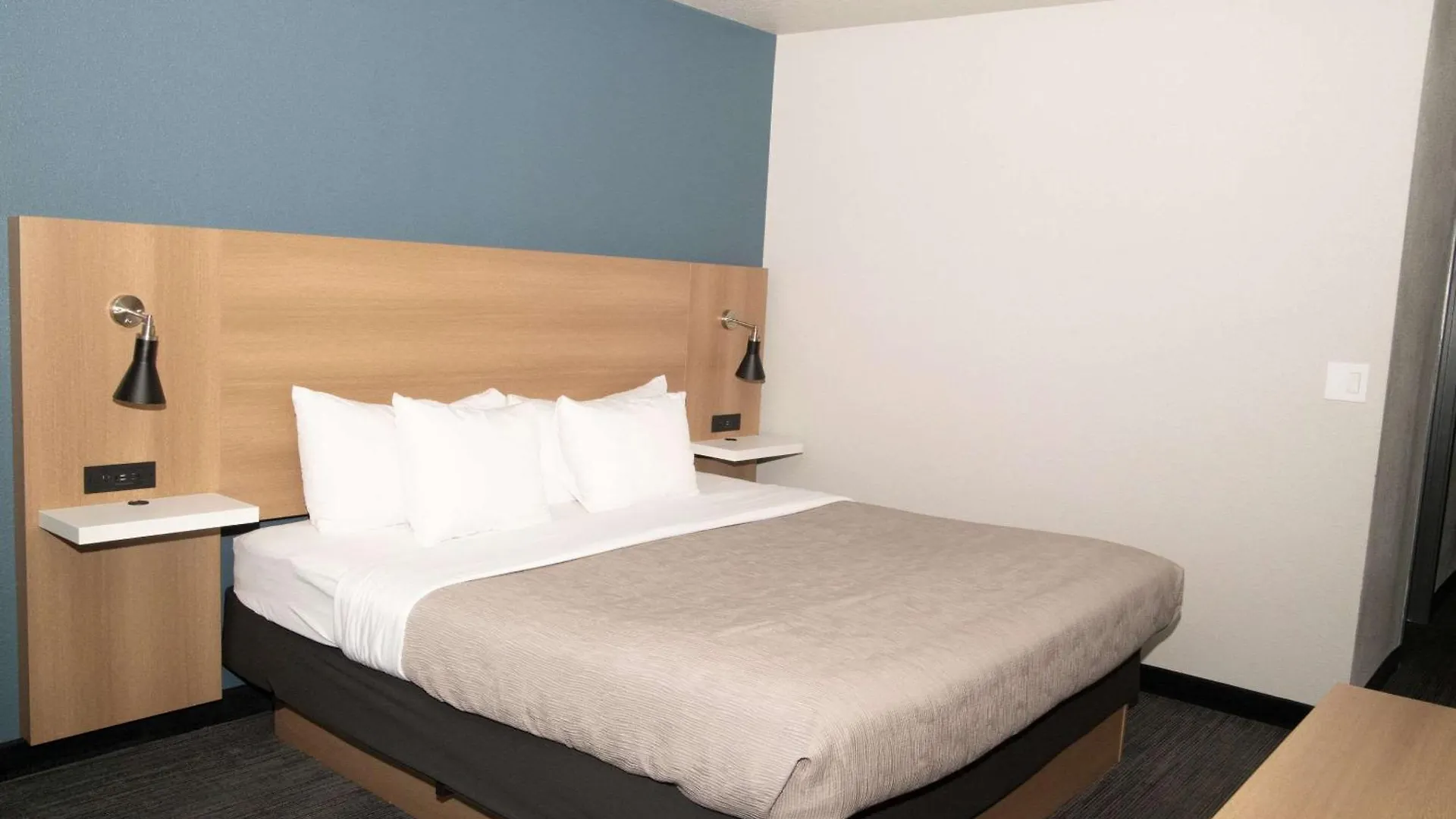 Quality Inn Portland Airport Pdx