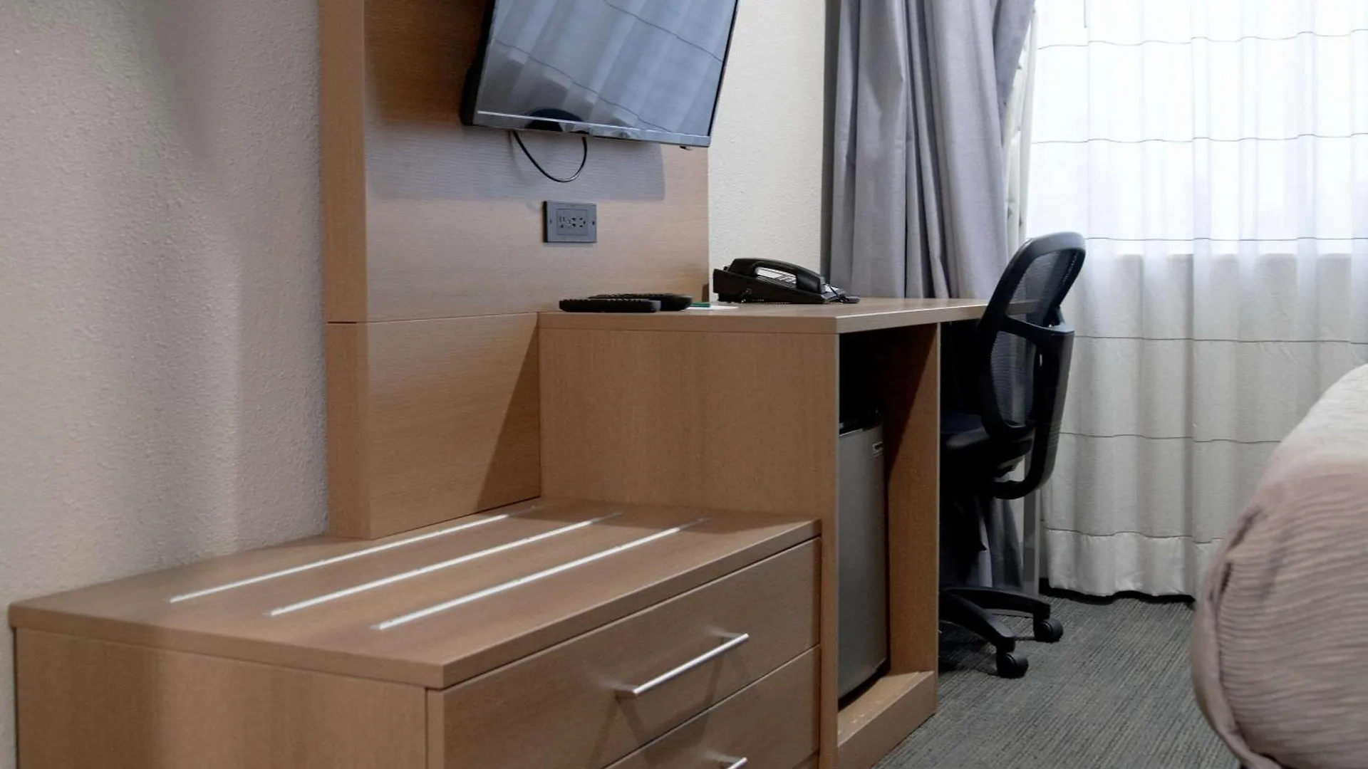 Quality Inn Portland Airport Pdx