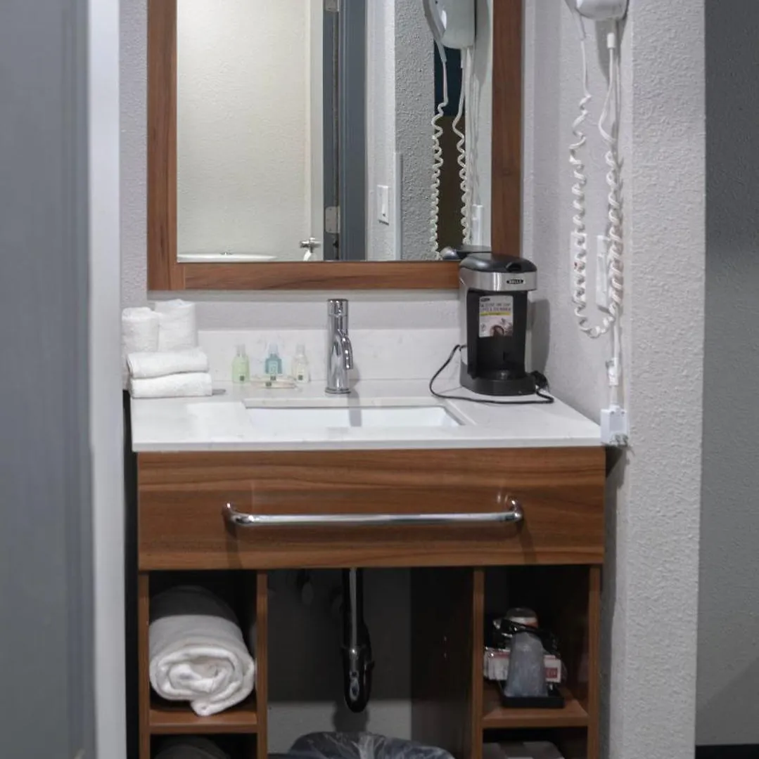 Quality Inn Portland Airport Pdx